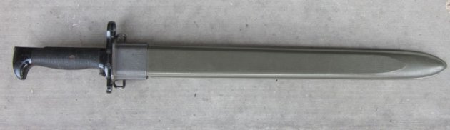 US WWII, US Navy Mk1 Training Bayonet & Scabbard — image 3