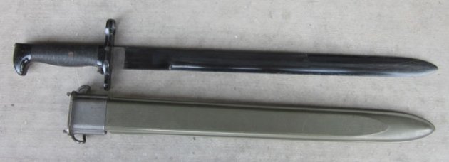 US WWII, US Navy Mk1 Training Bayonet & Scabbard — image 4