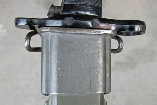 US WWII, US Navy Mk1 Training Bayonet & Scabbard — image 5