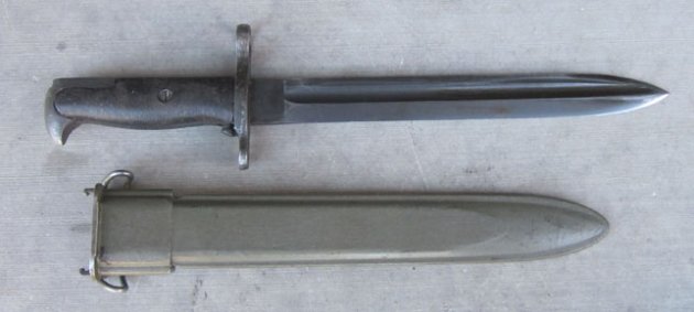 US WWII M1 Garand Bayonet & Scabbard, UFH 1943, Spearpoint Blade — image 3