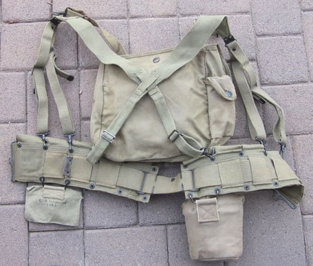 US WWII Army Rifleman Equipment Set, Light OD Canvas — image 12