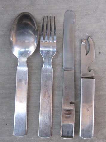German WWII 4-Piece, Interlocking Mess Utensil Set, T.W.S.41 — image 2