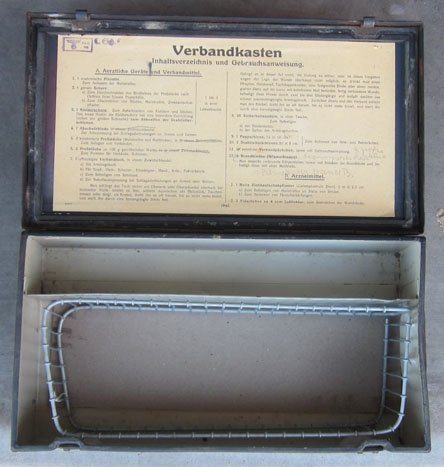 German WWII Wehrmacht 1st Aid Box, Verbandkasten — image 4