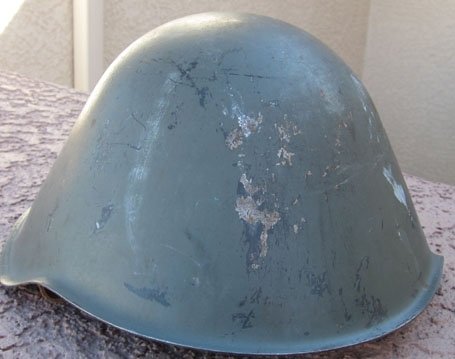 German Cold War Era NVA DDR Steel Helmet, 1978 Issue — image 2