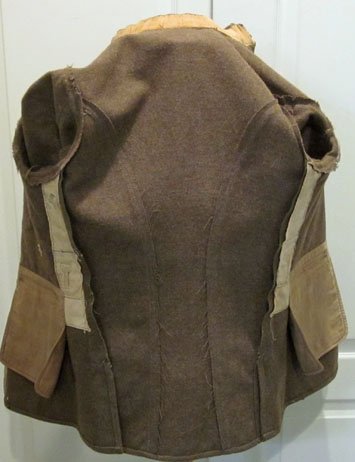 British WWI Identified P07 Enlisted Service Coat & Trio Medals, Highland RFA T — image 11