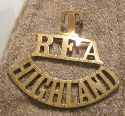 British WWI Identified P07 Enlisted Service Coat & Trio Medals, Highland RFA T — image 5