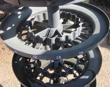 US M1920 Armory Pistol Rack, 80 Pistol Capacity — image 4