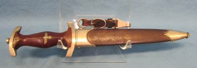  German WWII M1933 SA EM Dagger & Hanger, Carl Schmidt Mfg. — image 2