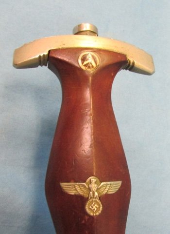  German WWII M1933 SA EM Dagger & Hanger, Carl Schmidt Mfg. — image 3