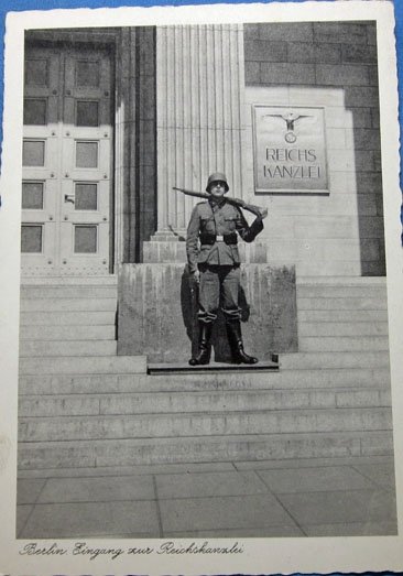 German WWII Postcard, SS Guard Reichskanzlei — image 2