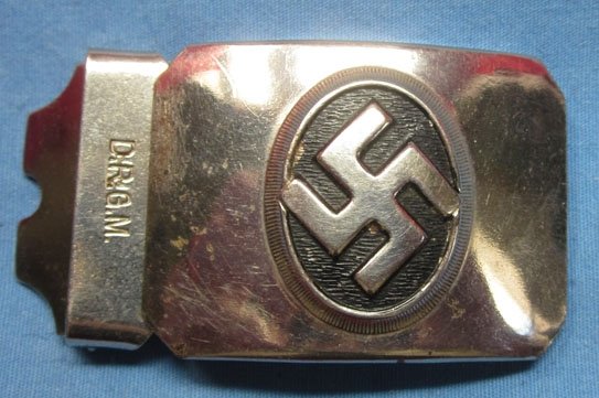 German WWII NSDAP Souvenir Buckle, D.R.G.M. — image 2