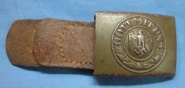 German WWII Heer Enlisted Buckle, Stamped Steel, 1942 — image 2
