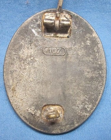 German WWII Silver Wound Badge, Maker Marked 107 — image 4
