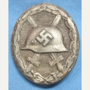 German WWII Silver Wound Badge, Maker Marked 107