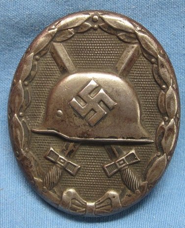 German WWII Black Wound Badge, Steel, Maker Marked L/56 — image 2