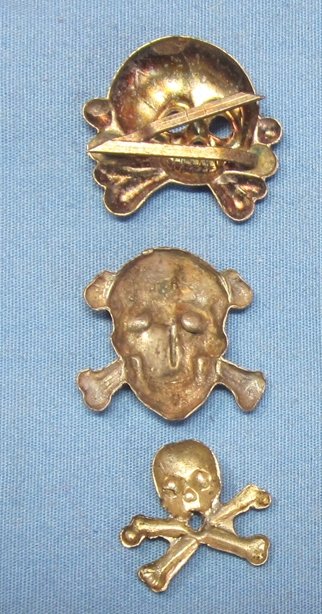 German WWII, Lot of three Skull Insignia — image 3