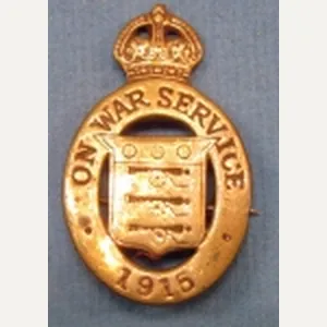 British WWI On War Service 1915 Badge