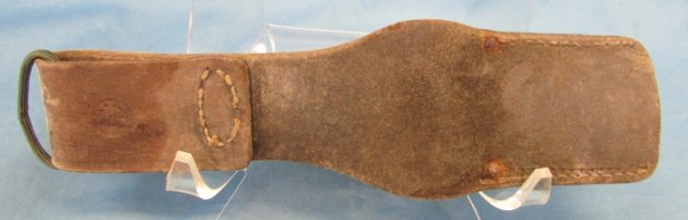  Italian WWII Bayonet Frog — image 3