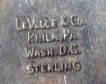 US WWII Air Transport Command DI's, Sterling, Pinback, LeVelle Mfg. — image 4