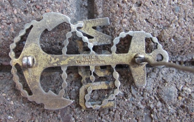 US WWII Navy Petty Officer Hat Insignia, Sterling, N.U.S. Marked — image 3