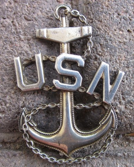 US WWII Navy Petty Officer Hat Insignia, Sterling, NS Meyer — image 2