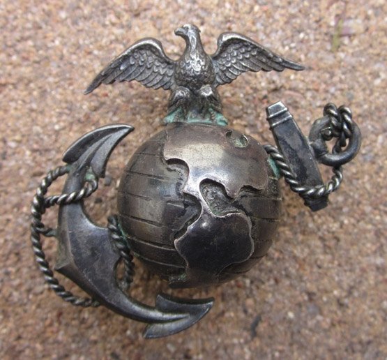 USMC WWII Era, USMC Officer Sterling Service Hat Emblem, NS Meyer — image 2