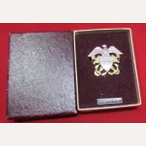 US WWII Era, US Navy Officer Regulation Overseas Hat Insignia, …