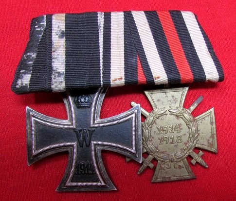 German WWI 2 Place Medal Bar, Iron Cross 2nd Class (KO Maker)& Hindenburg Cross — image 2