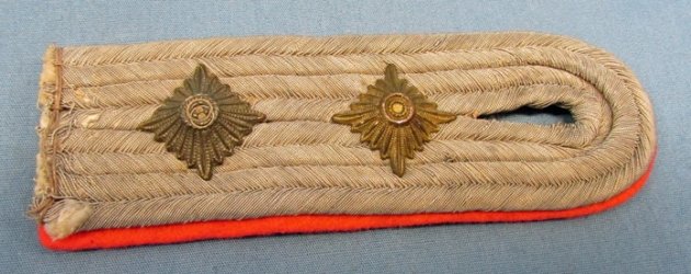 German WWII Army Panzer Officer Shoulder Strap — image 2