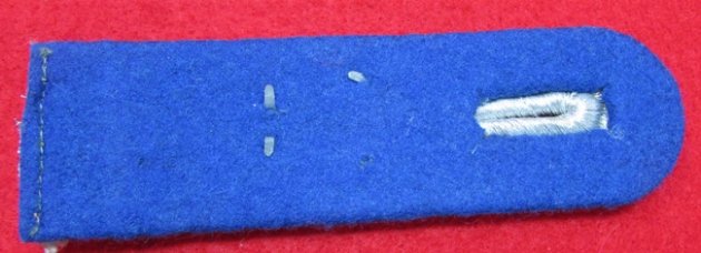 German WWII Army Supply Officer Shoulder Strap, Leutnant — image 3
