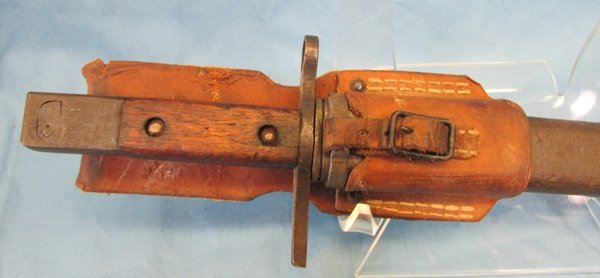  Japanese WWII Late War Type 30 Bayonet, Jinsen Mfg, Scarce Rubberized Frog — image 3