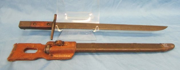  Japanese WWII Late War Type 30 Bayonet, Jinsen Mfg, Scarce Rubberized Frog — image 4