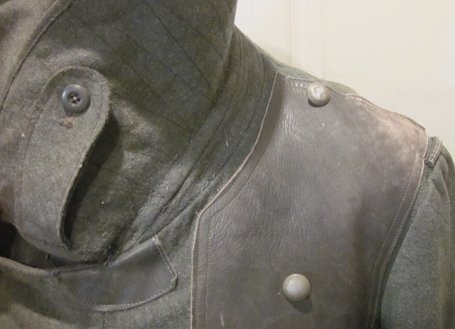 German WWII Heer Issue Winter (Ubermantel) Surcoat & Attached Hood, Leather Shoulder Reinforcement, Rabbit Fur Lining — image 5