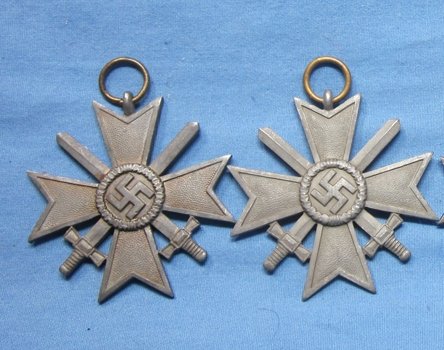 German WWII War Service Cross 2nd Class Lot, 4 Medals — image 4