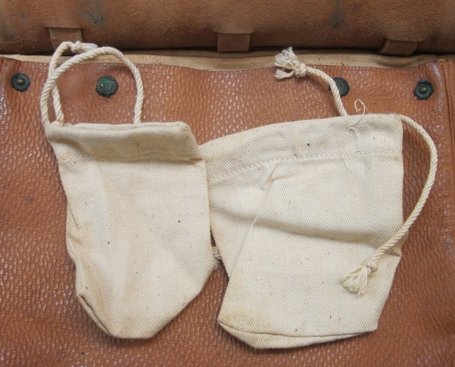 US WWI-WWII, M1904 Leather Saddlebags, Canvas Liners & Two White Canvas Ration Bags, Excellent Condition — image 12
