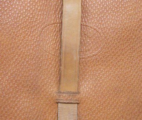 US WWI-WWII, M1904 Leather Saddlebags, Canvas Liners & Two White Canvas Ration Bags, Excellent Condition — image 8
