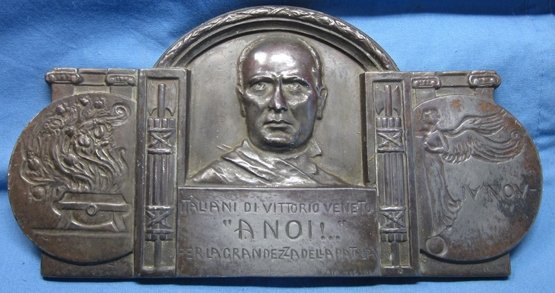 Italian WWII Spelter Wall Plaque, Vittorio Veneto, Mussolini — image 2