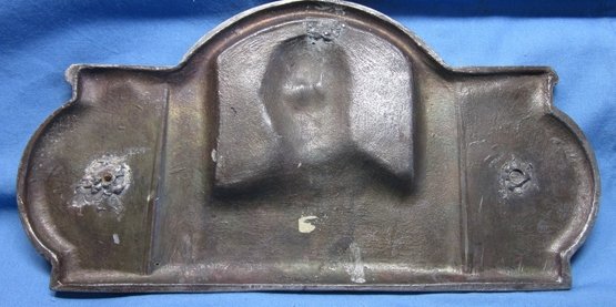 Italian WWII Spelter Wall Plaque, Vittorio Veneto, Mussolini — image 3