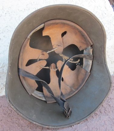Bulgarian WWII, German Mfg, M1938 Luftschutz Helmet, RL2 38/28 — image 4