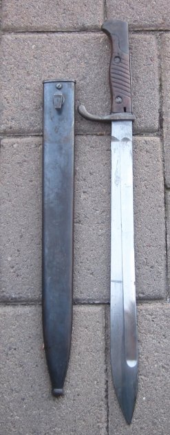 German WWI S98/05 Butcher Bayonet, Mauser Mfg, Filled In Pommel, 1917 — image 7