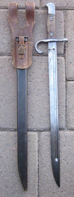 Japanese WWII Type 30 Bayonet & Rubberized Canvas Frog, Kokura Arsenal — image 5