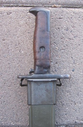 US WWII M1905 Bayonet, Springfield 1918, WWII USN Mk 1 Scabbard — image 2