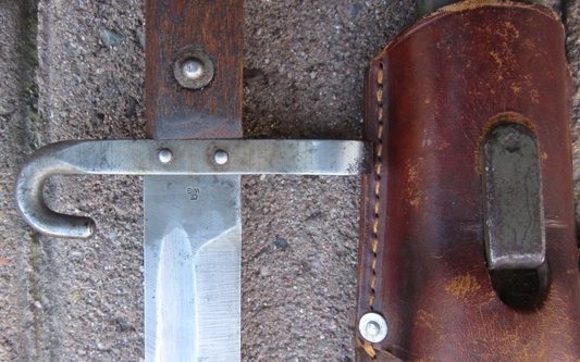 Austrian WWI M1895 NCO Bayonet & Frog, Edelweiss Flower — image 7