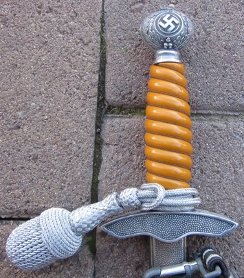 German WWII 2nd Model Luftwaffe Dagger, WKC, Complete, Knot & Hanger — image 3