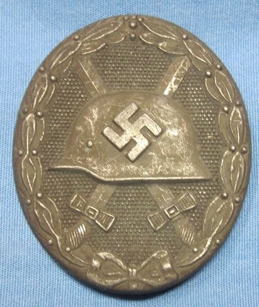German WWII Silver Wound Badge, Maker Marked 65 — image 2