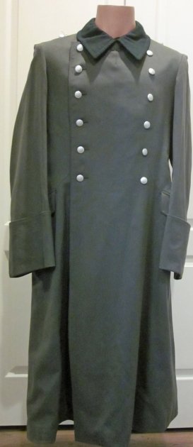 German WWII Heer Officers Feldgrau Overcoat — image 2