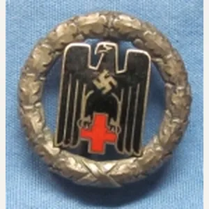 German WWII Red Cross Membership Badge