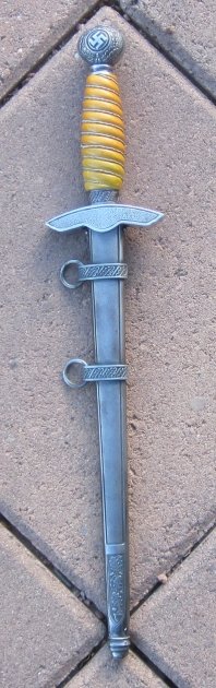 German WWII Luftwaffe 2nd Model Dagger, Eickhorn Mfg — image 4
