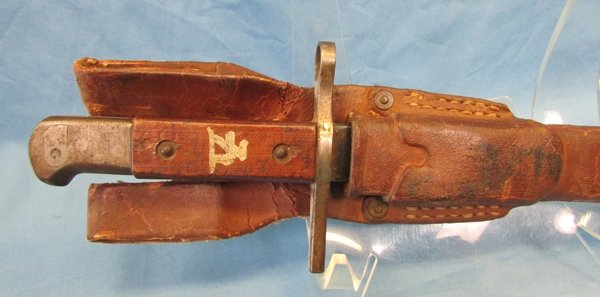  Japanese WWII Late War T30 Bayonet, Matsushita National, Rubberized Scabbard — image 3