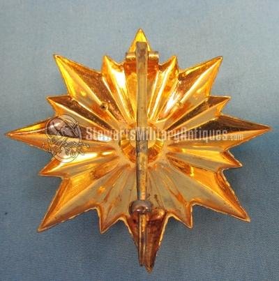  Hungarian People's Republic, Cold War Era, Order of the Flag 3rd Class, Cased — image 5